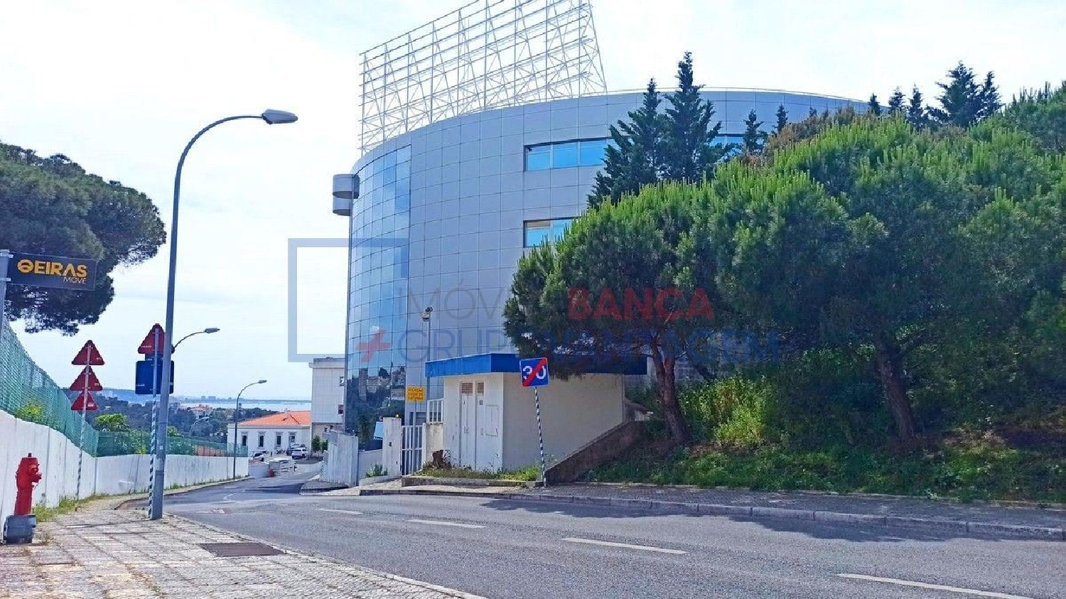 te koop huis Carnaxide Oeiras 3