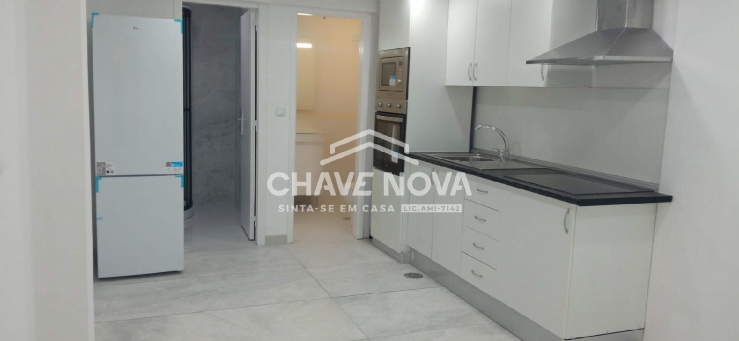 te koop huis Corroios Seixal 1