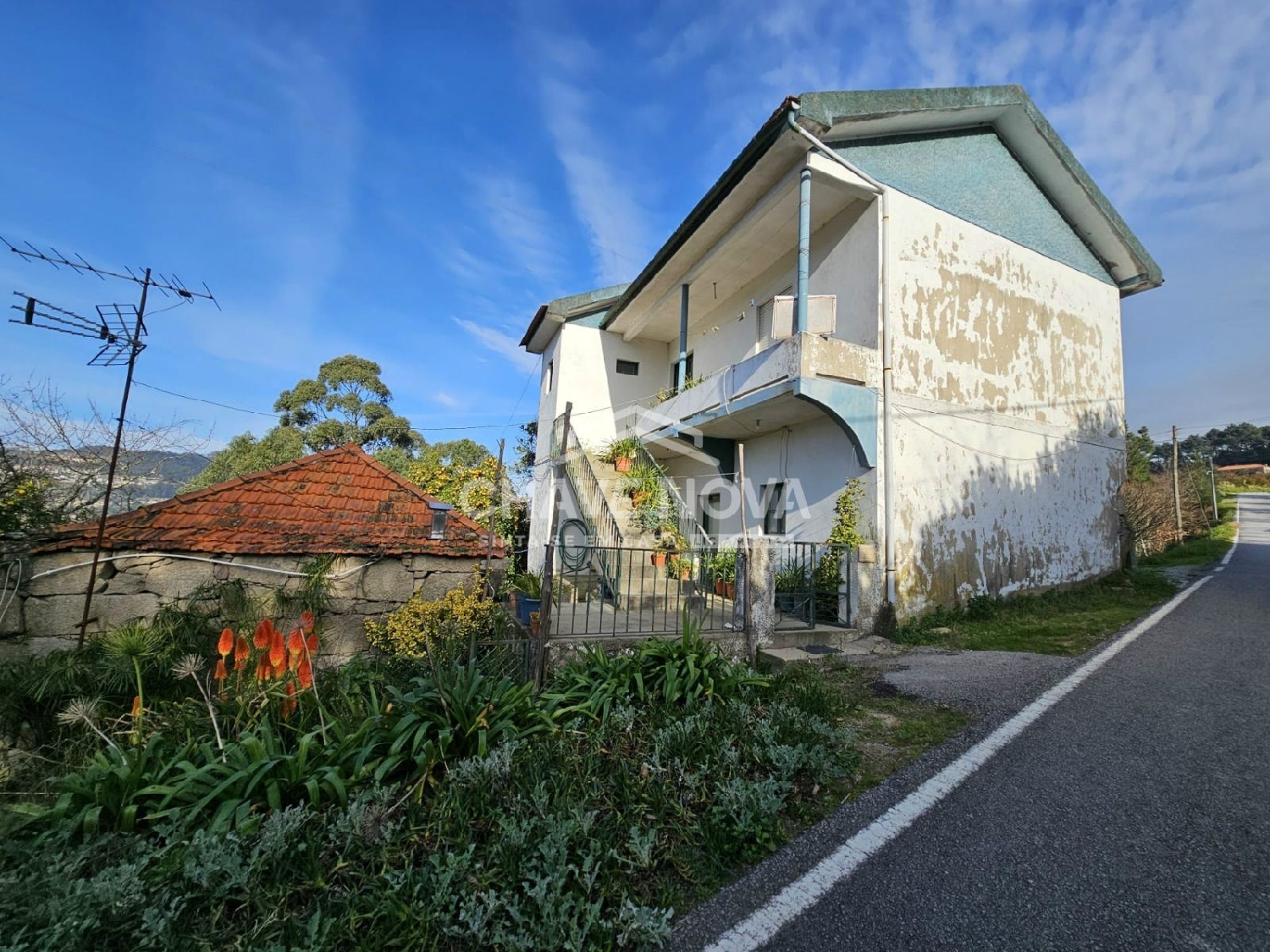  à venda casa Espadanedo Cinfães 1