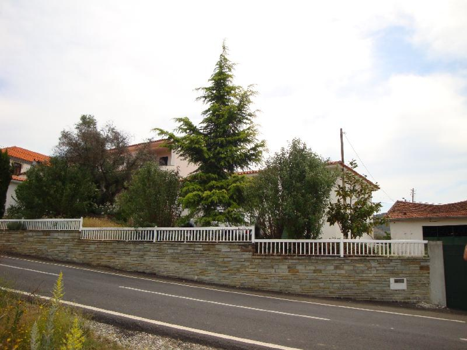 à venda casa Eucisia Alfândega Da Fé 2