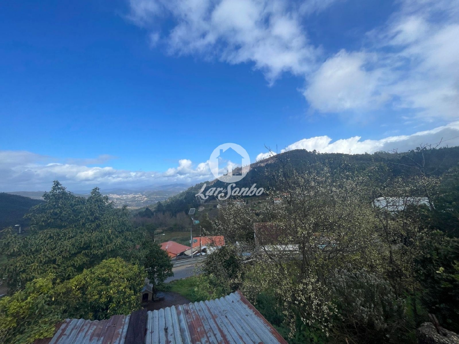  出售 屋 Gonça Guimarães 3