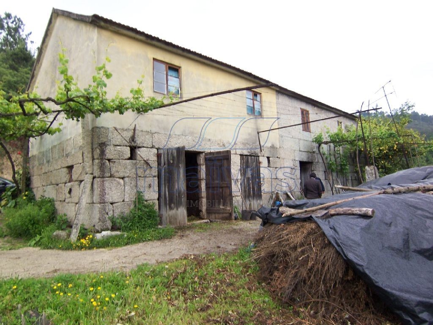  for sale house Gondar Amarante 1