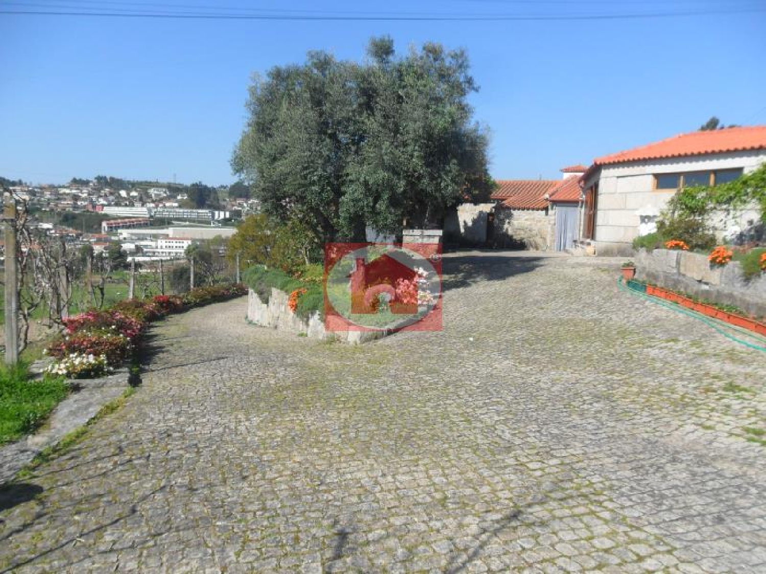 te koop huis Guardizela Guimarães 2