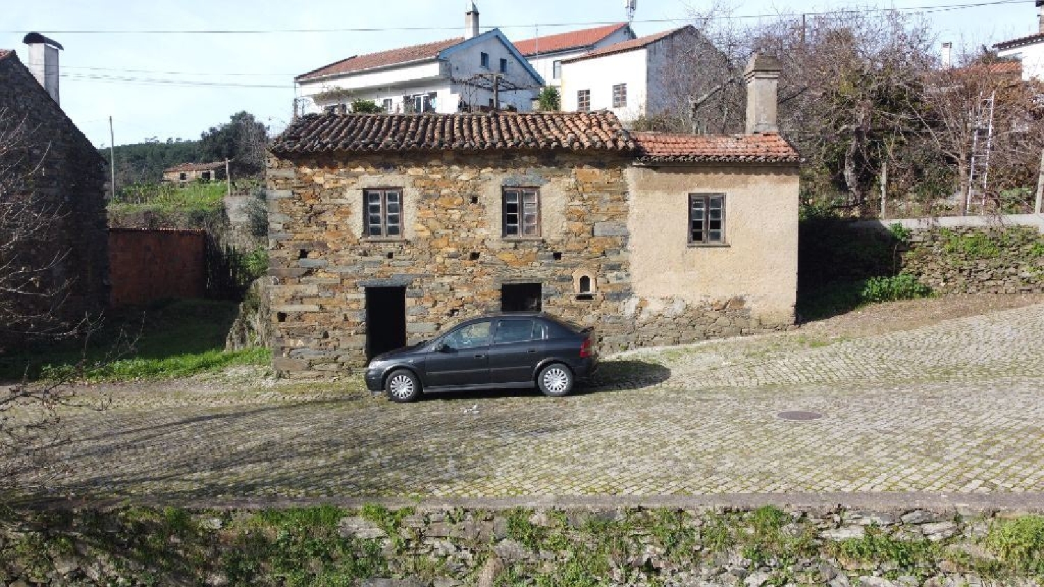 for sale house Isna Oleiros 2