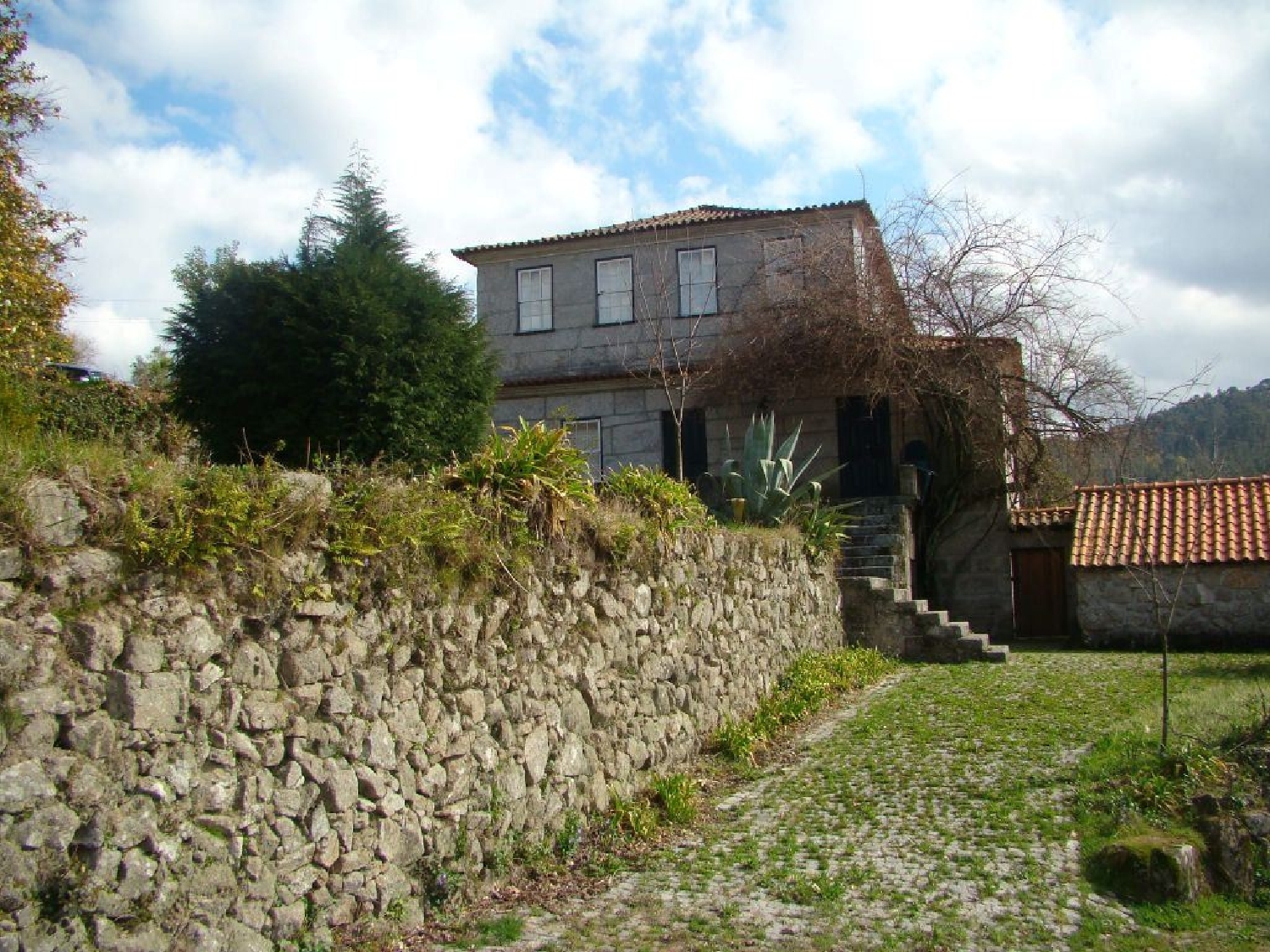  köpa hus Mancelos Amarante 1