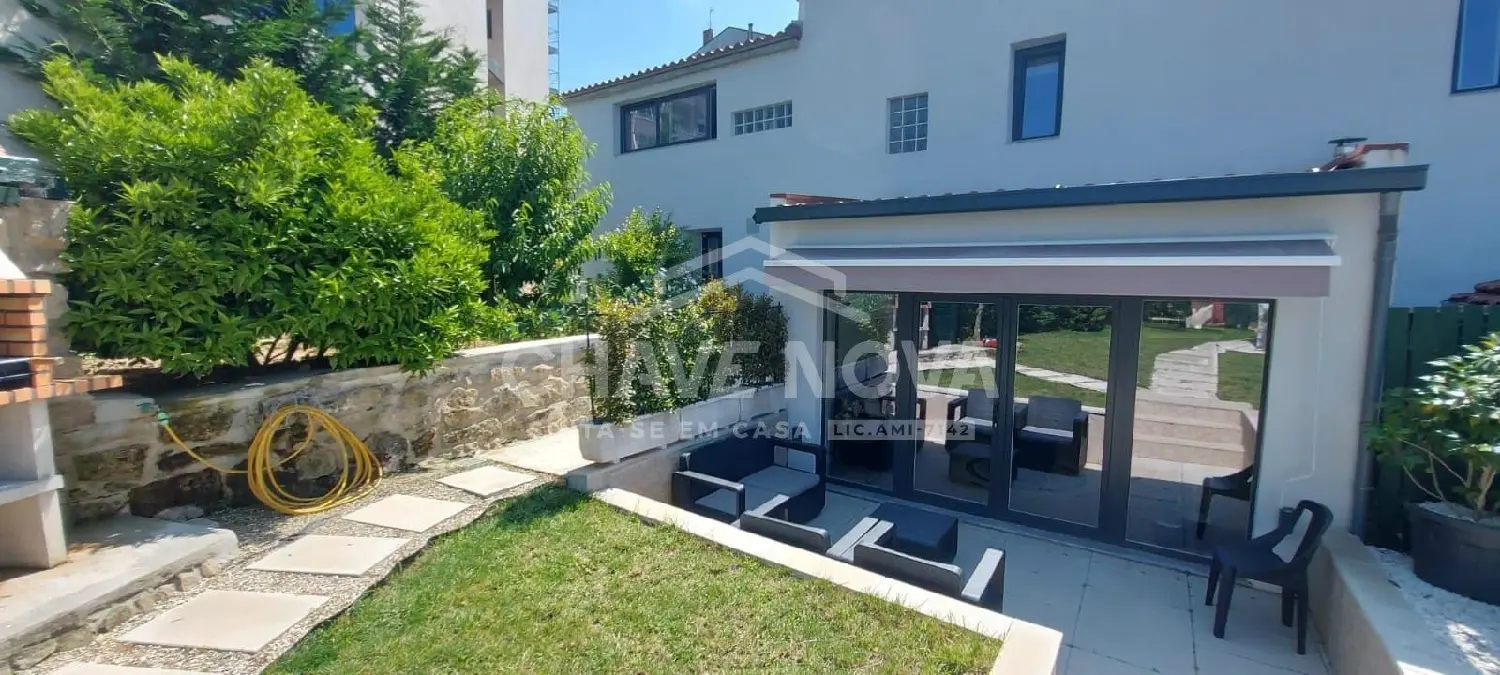  te koop huis Oliveira do Douro Cinfães 2