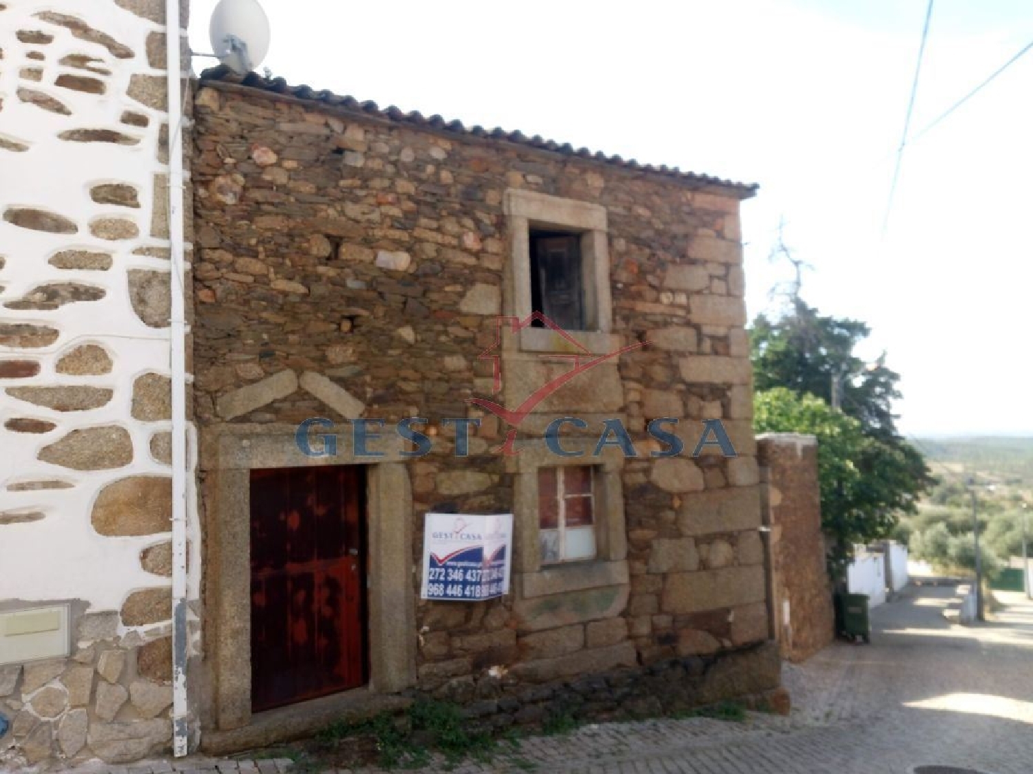 te koop huis Salgueiro do Campo Castelo Branco 2