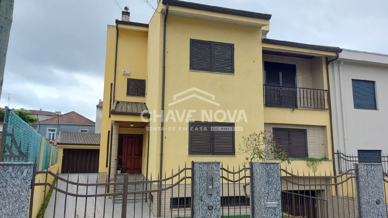 te koop huis São Mamede de Infesta Matosinhos 2