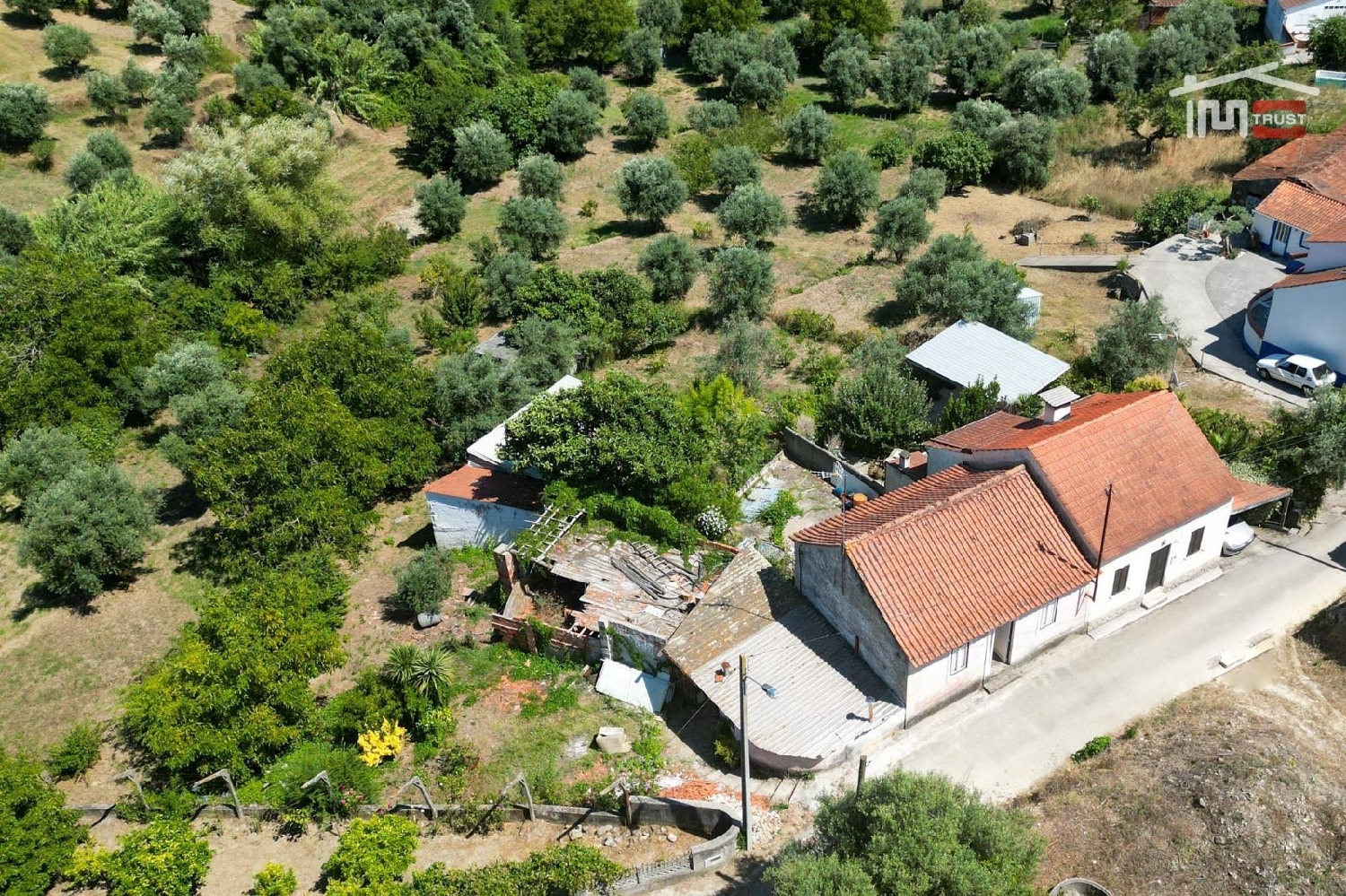 te koop huis Seiça Ourém 3