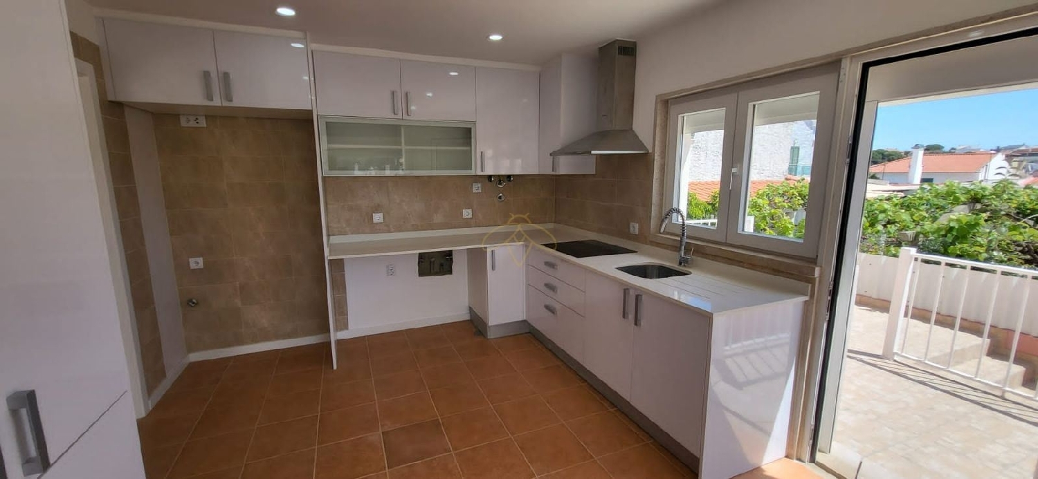 kaufen Haus Sobreda Almada 3