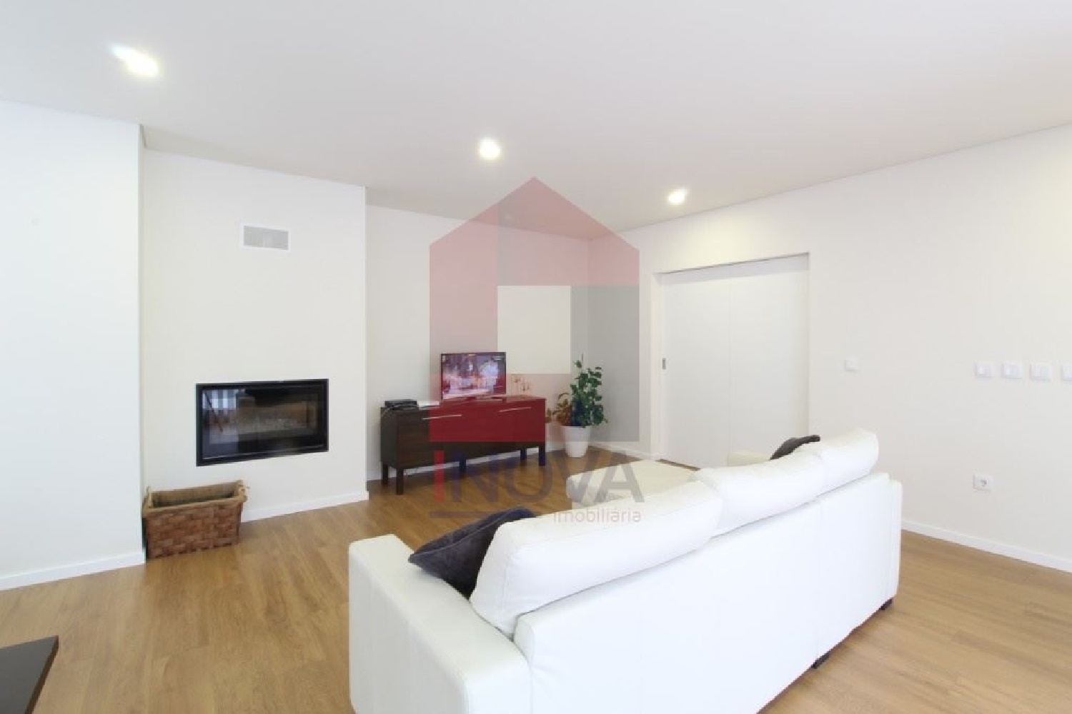 te koop huis Soutelo Vila Verde 2