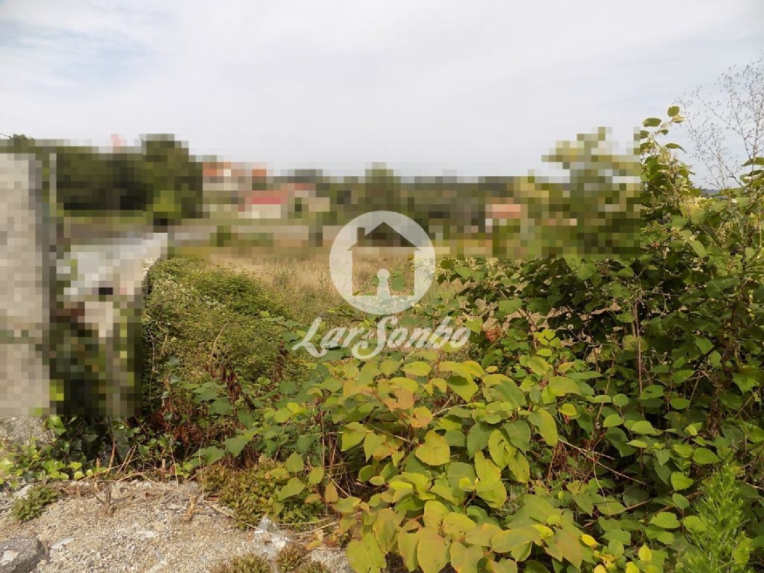 à venda terreno Areias Santo Tirso 3