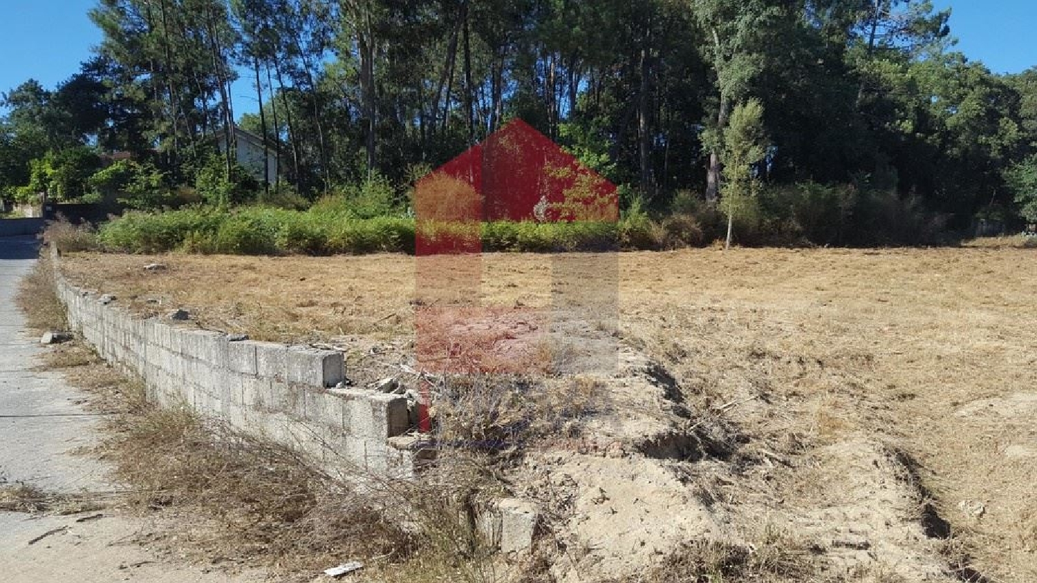  te koop terrein Atiães Vila Verde 1