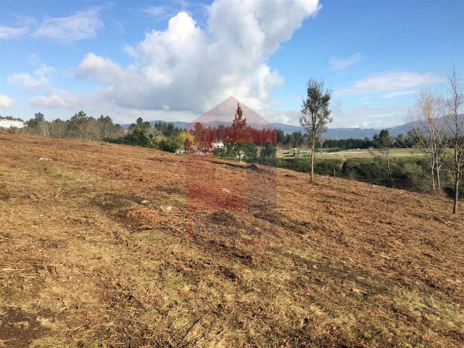 à venda terreno Barbudo Vila Verde 3