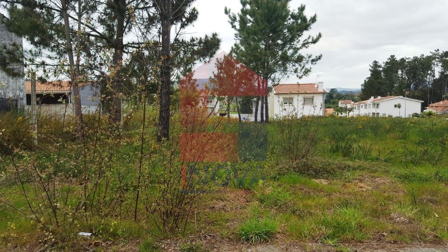 à venda terreno Cabanelas Vila Verde 2