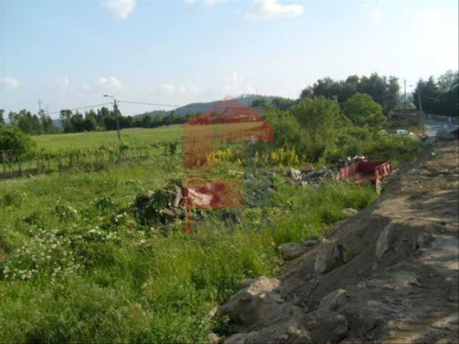 te koop terrein Castanheiro Vila Verde 2