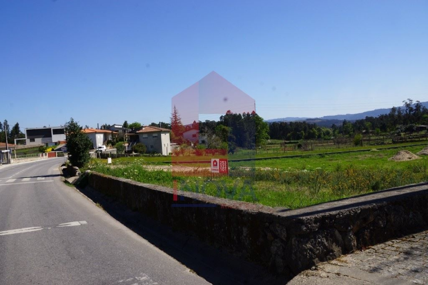 à vendre terrain Cervães Vila Verde 2