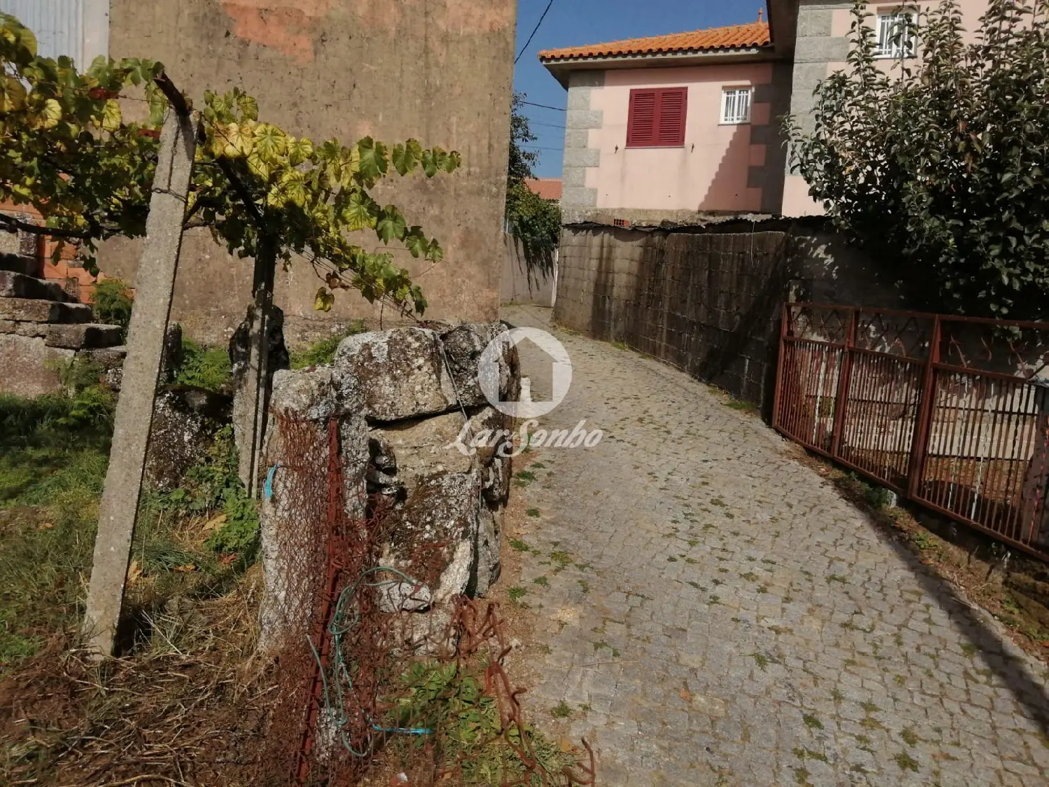  te koop terrein Codessos Paços De Ferreira 1