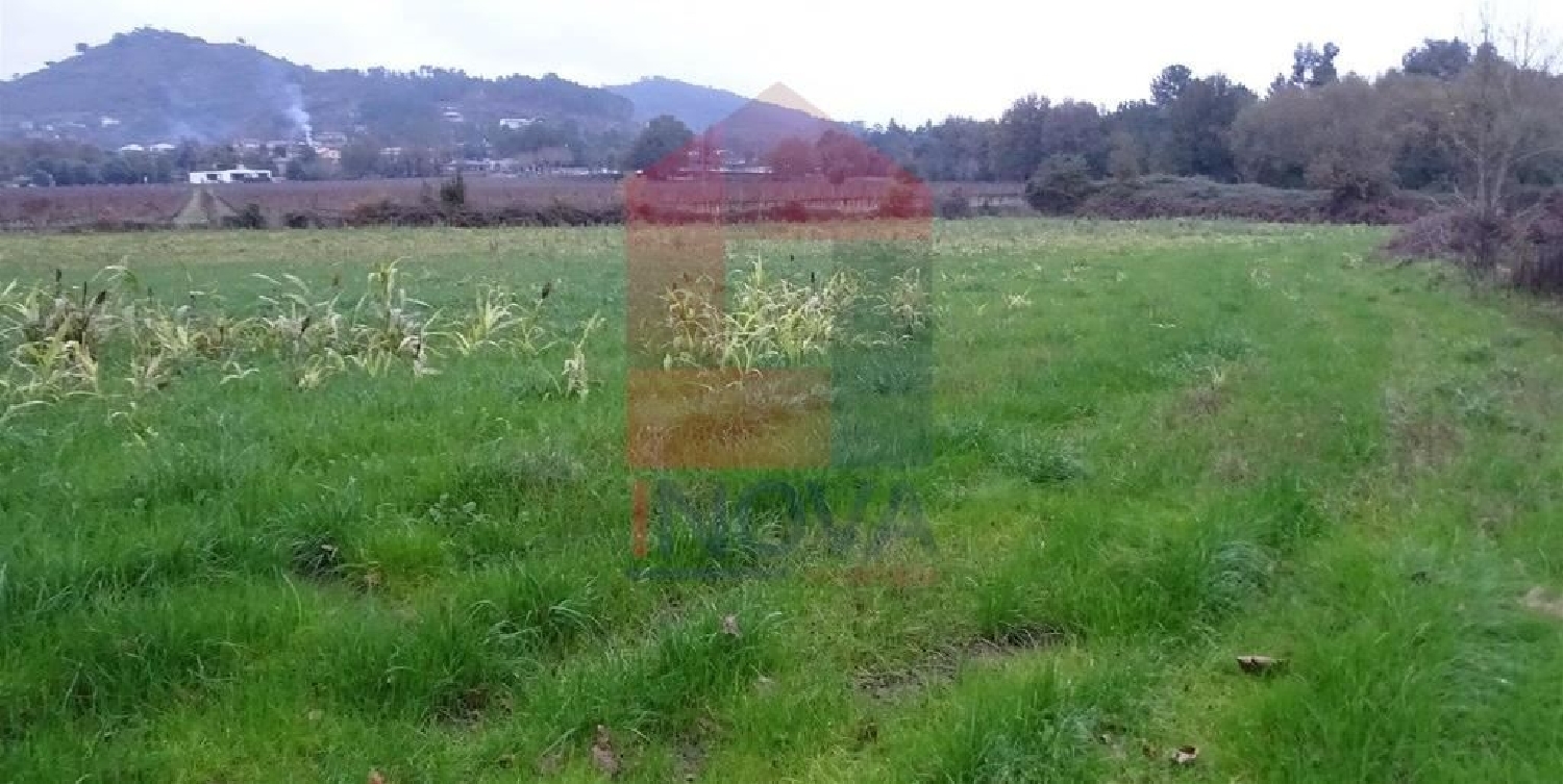 te koop terrein Coucieiro Vila Verde 3