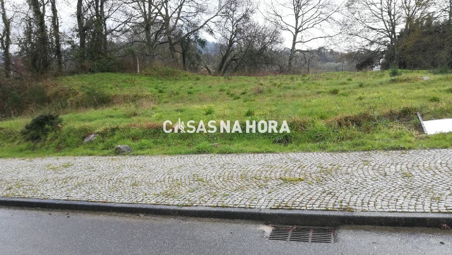 te koop terrein Couto Armamar 2