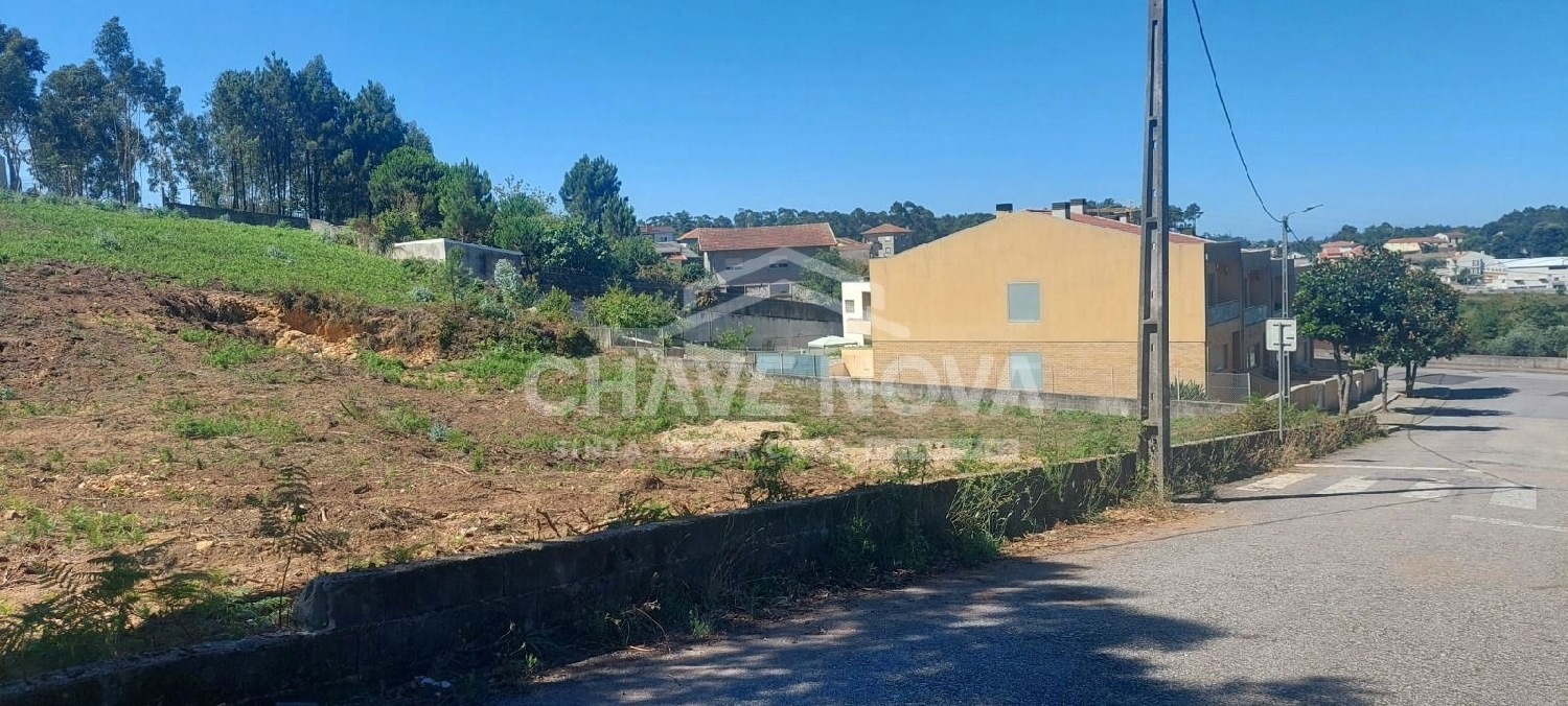  te koop terrein Crestuma Vila Nova De Gaia 3