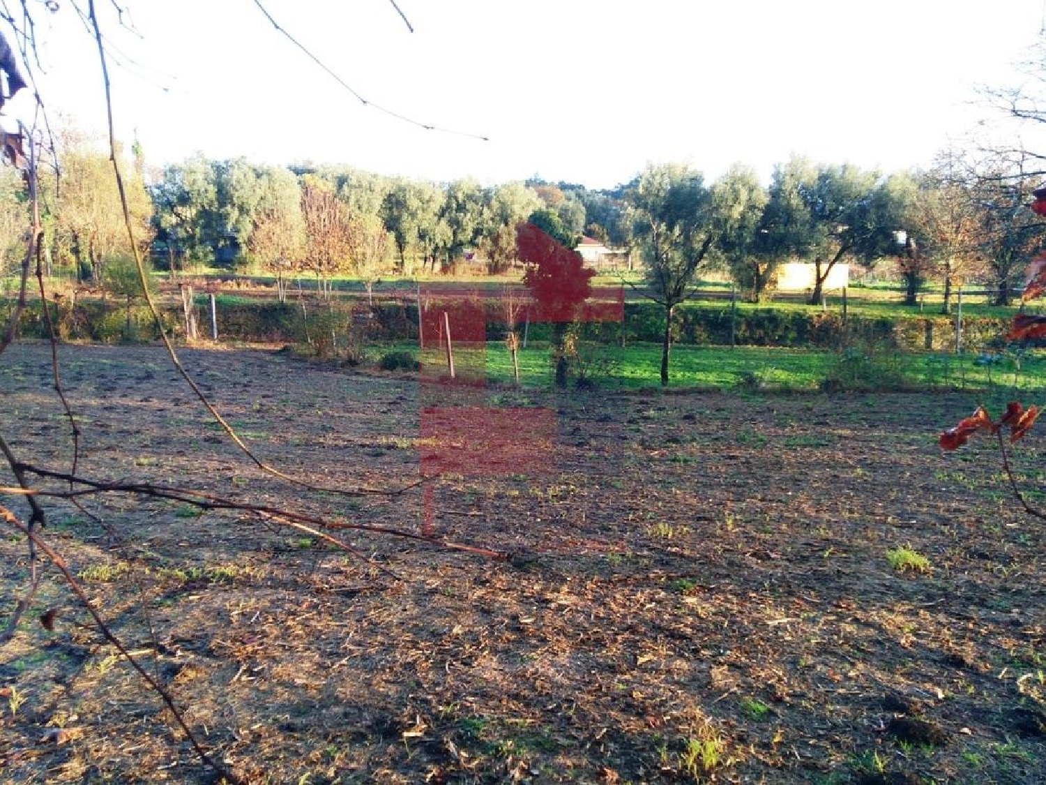 à venda terreno Dossãos Vila Verde 2