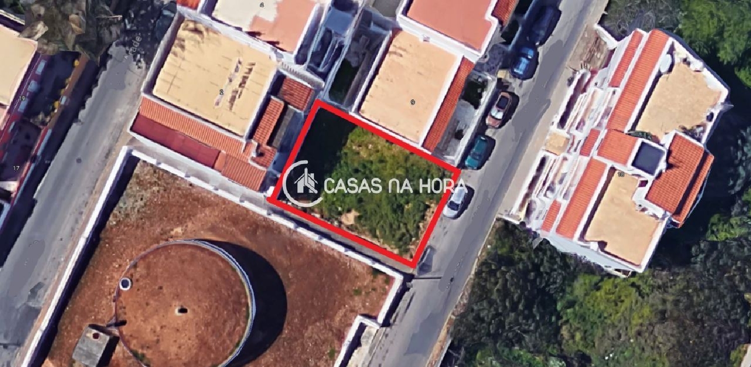  te koop terrein Estombar Lagoa (Algarve) 1