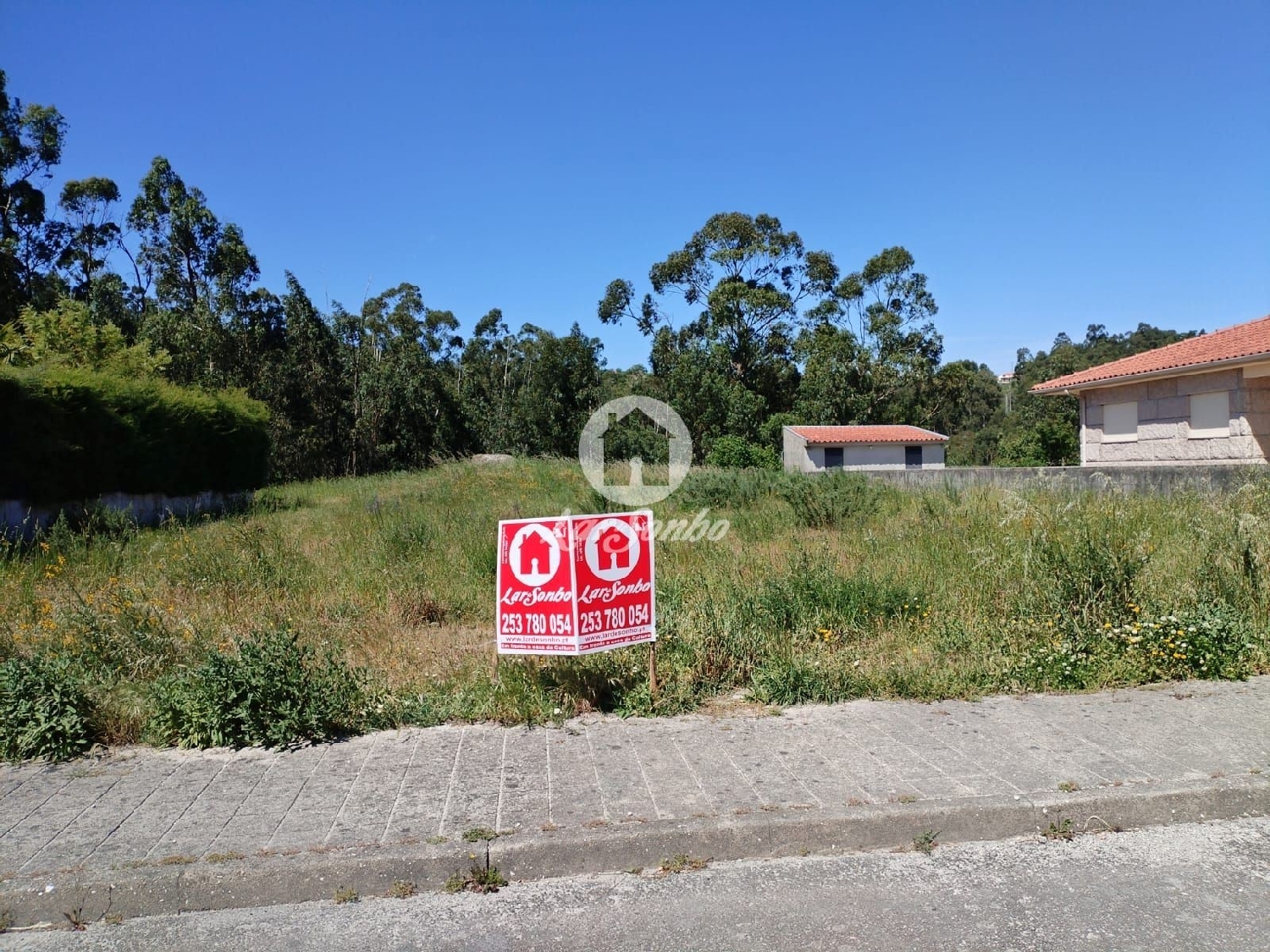  te koop terrein Estorãos Fafe 1