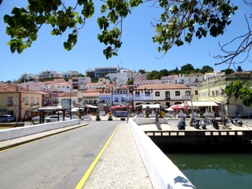 Ferragudo Lagoa (Algarve) terrein foto 320415