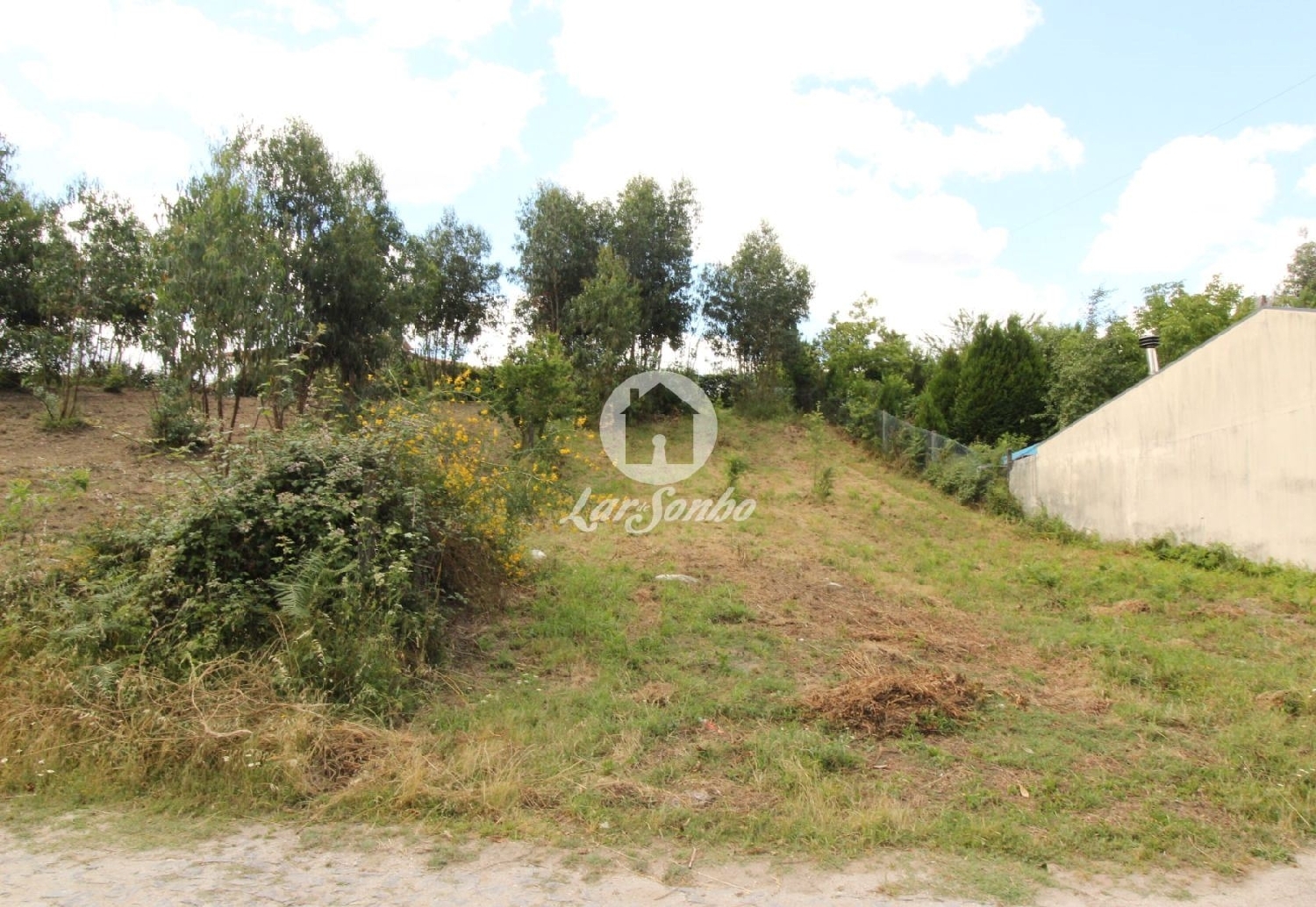  te koop terrein Fornelo Fafe 1