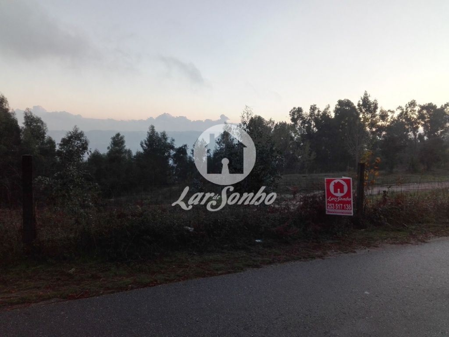  te koop terrein Gémeos Guimarães 1