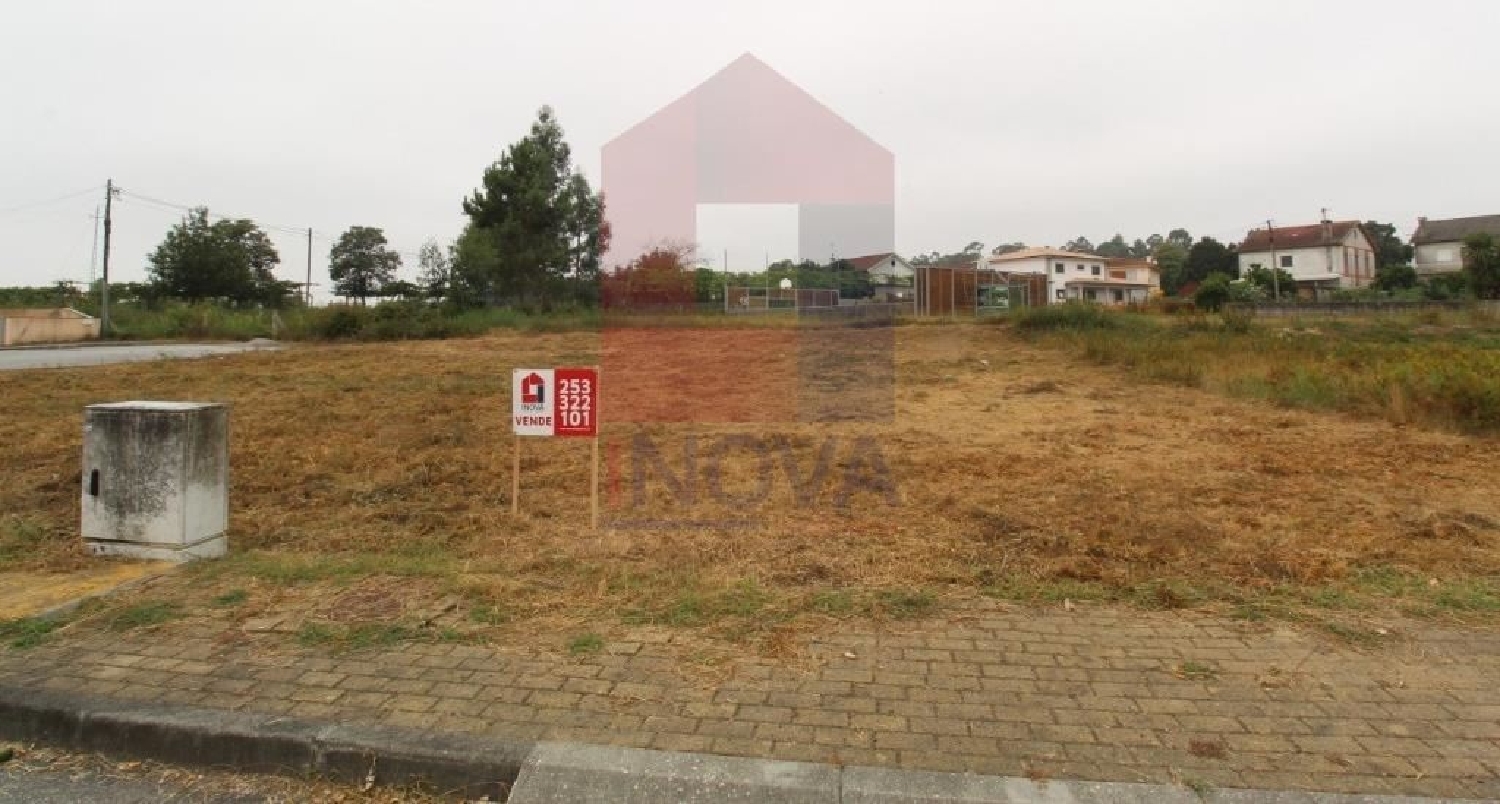  for sale terrain Lanhas Vila Verde 1