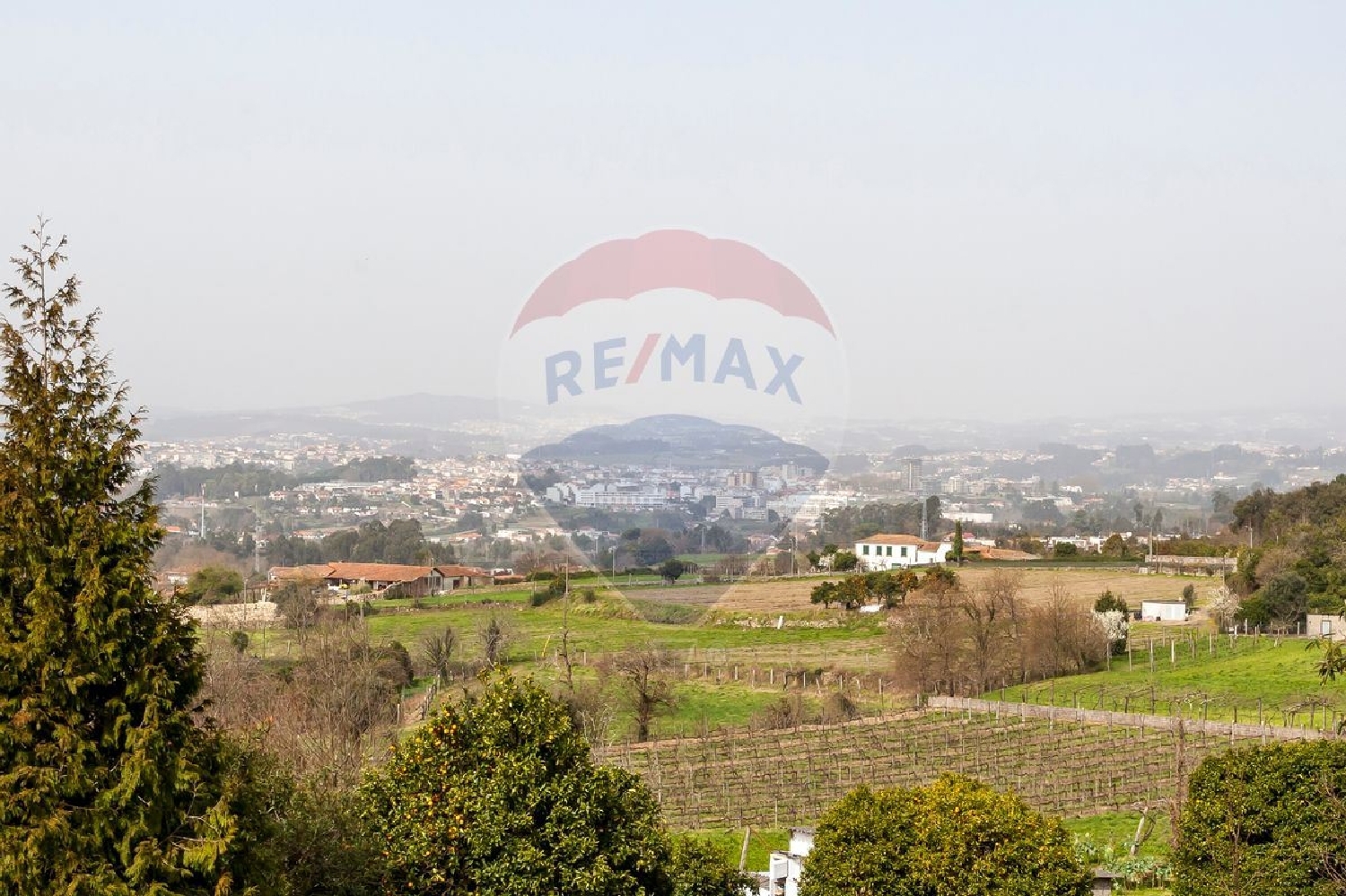 à vendre terrain Monte Córdova Santo Tirso 2