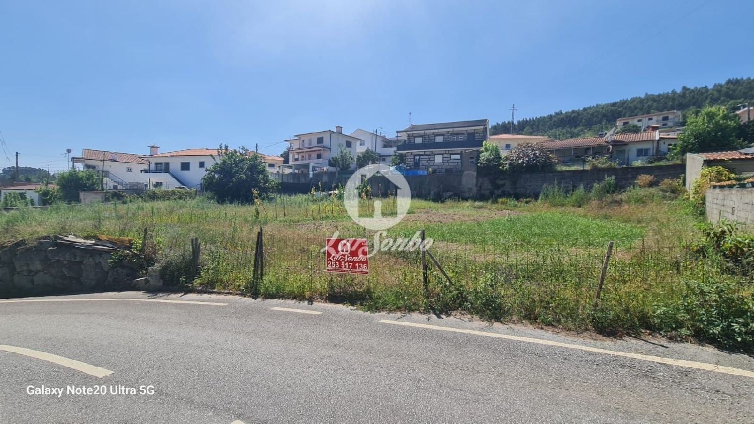 te koop terrein Nespereira Guimarães 3