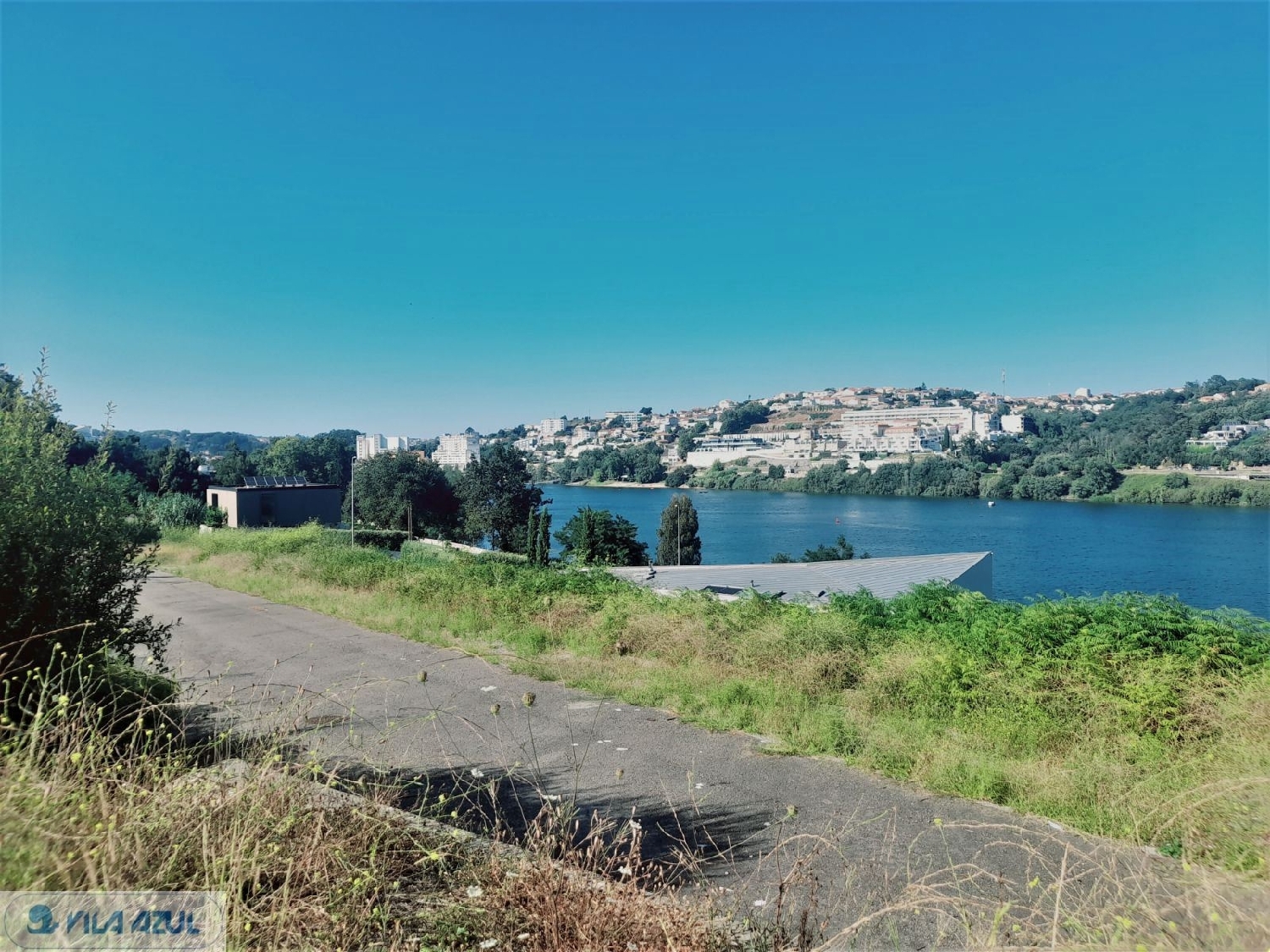  te koop terrein Oliveira do Douro Cinfães 1