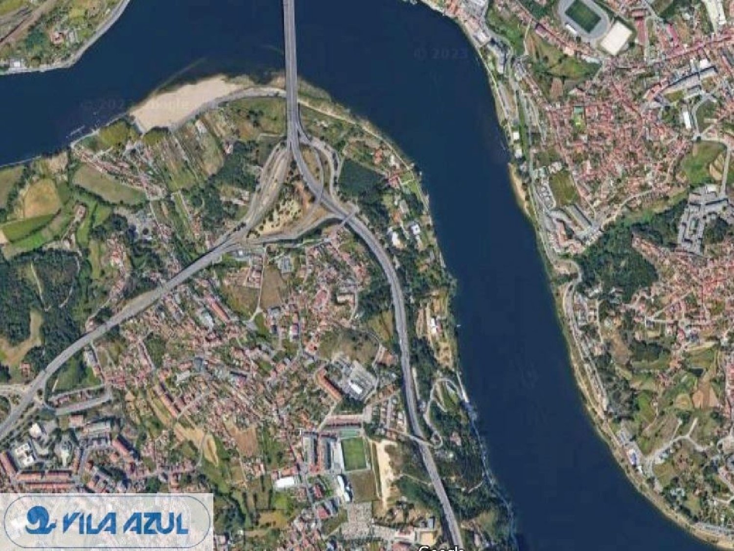  te koop terrein Oliveira do Douro Cinfães 3
