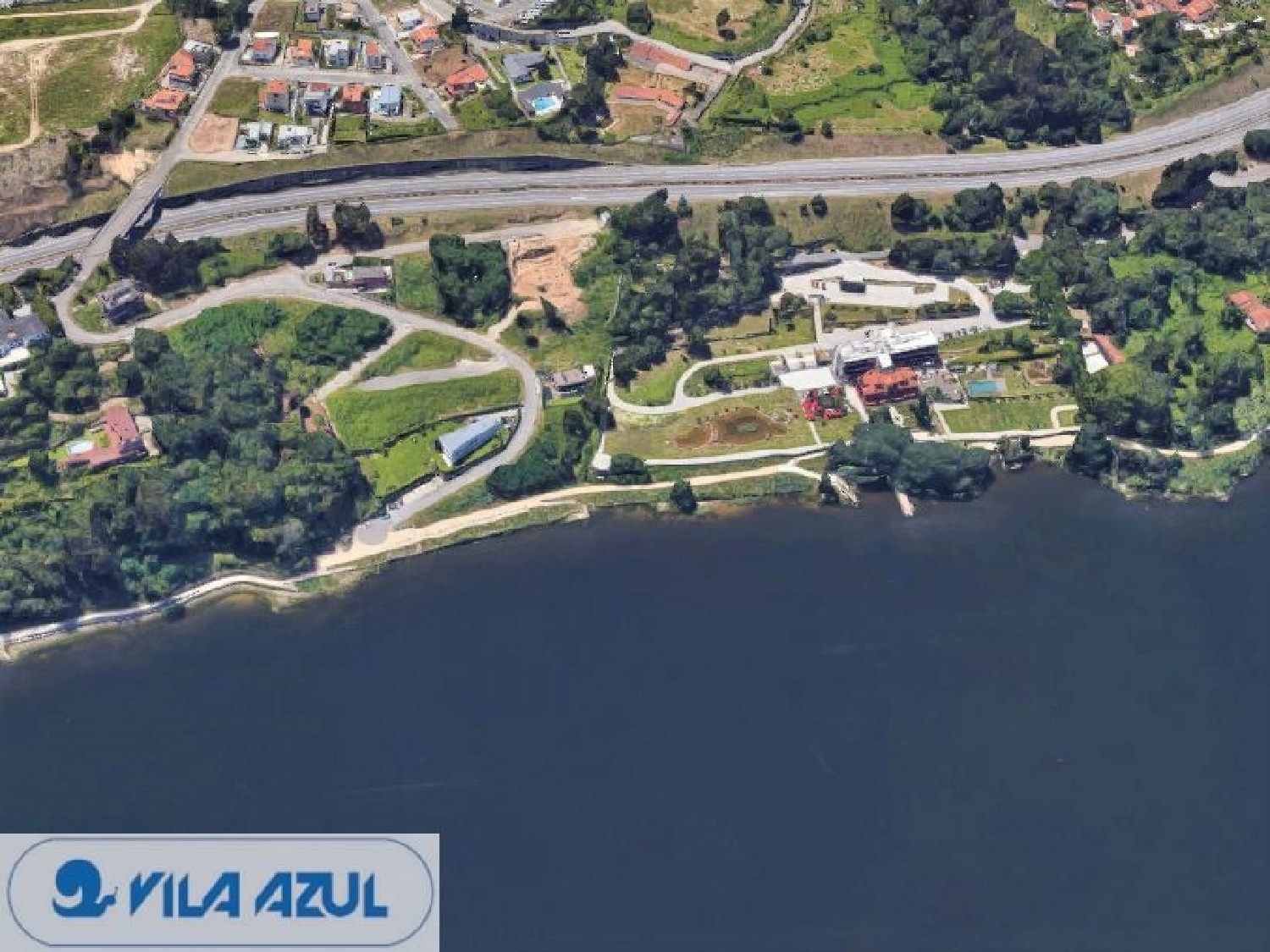  te koop terrein Oliveira do Douro Cinfães 2