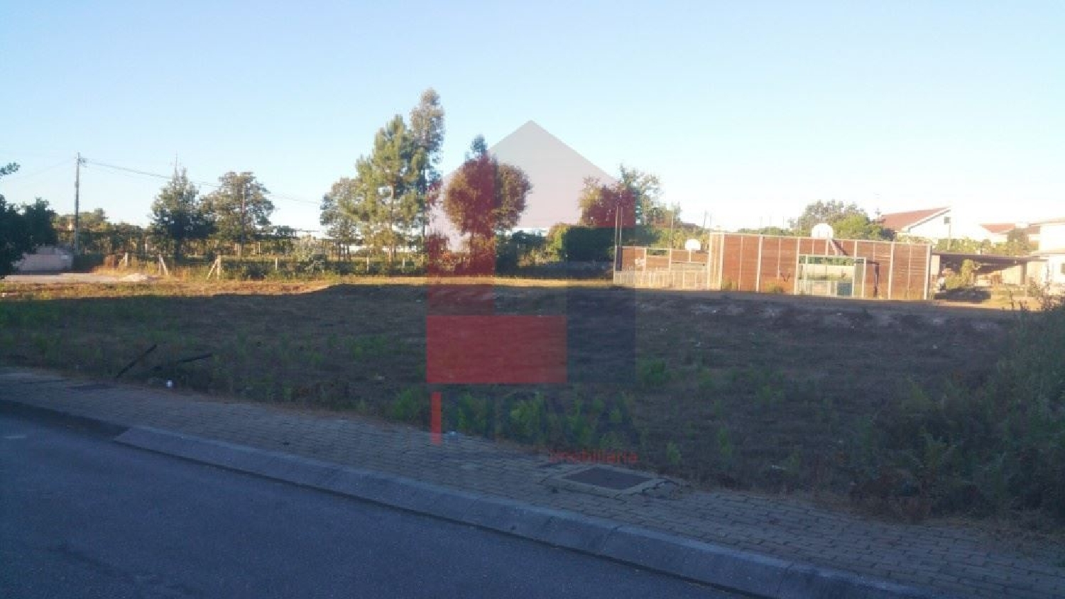 köpa tomt Paço Jus Vila Verde 2