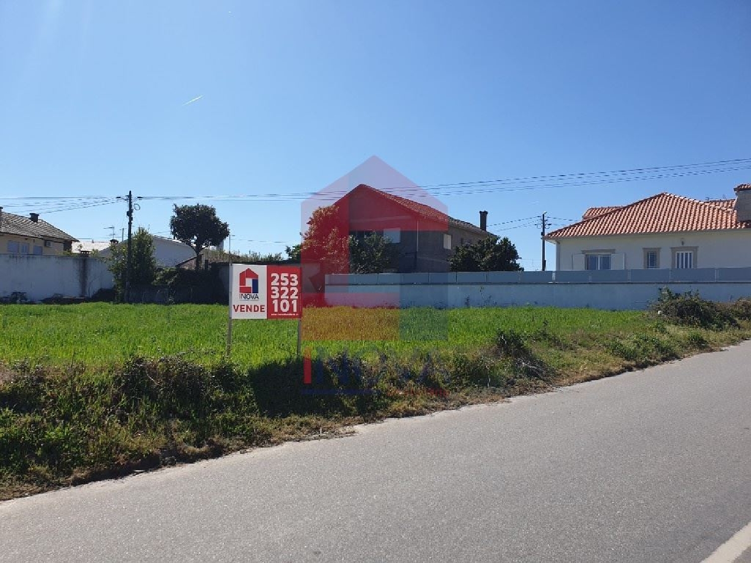 à vendre terrain Paço Vila Verde 2