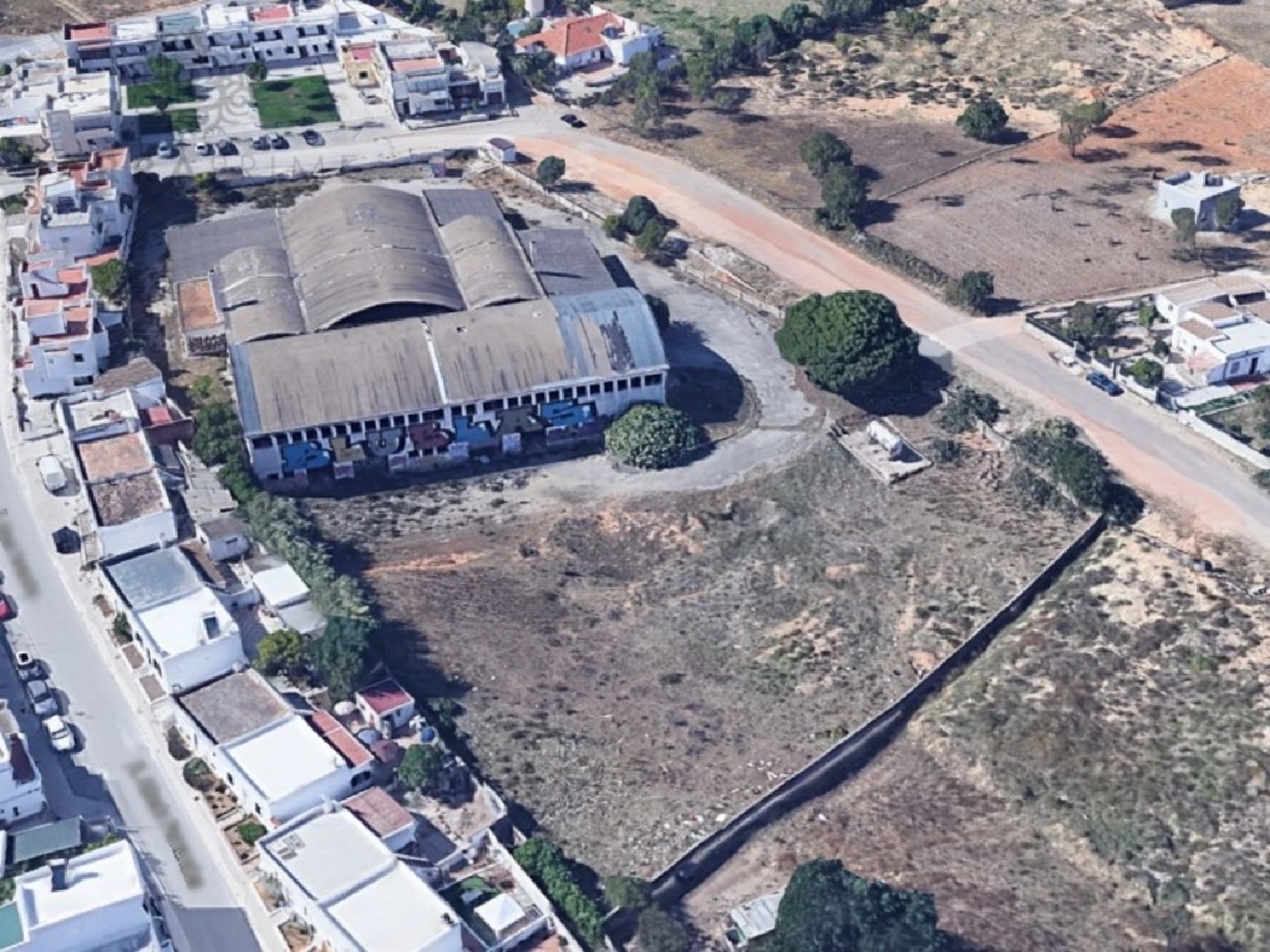 te koop terrein Quelfes Olhão 2