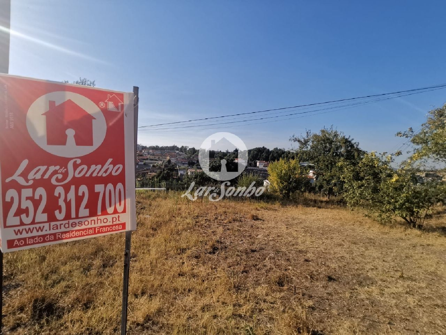 à venda terreno Riba de Ave Vila Nova De Famalicão 2