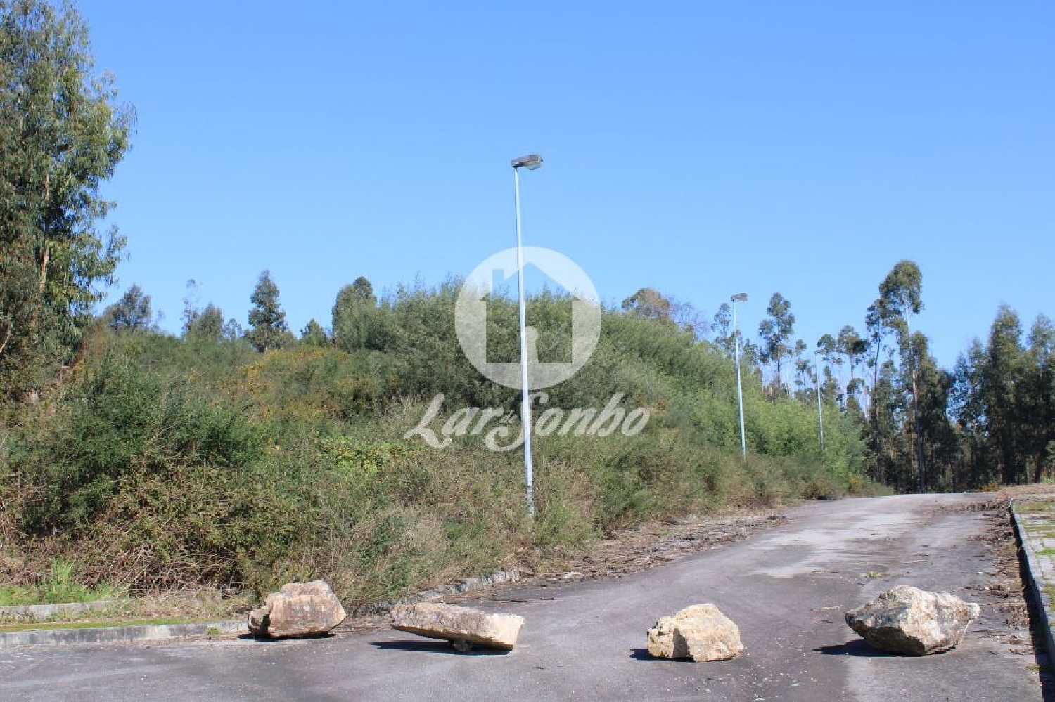 à venda terreno Sá Vila Verde 3