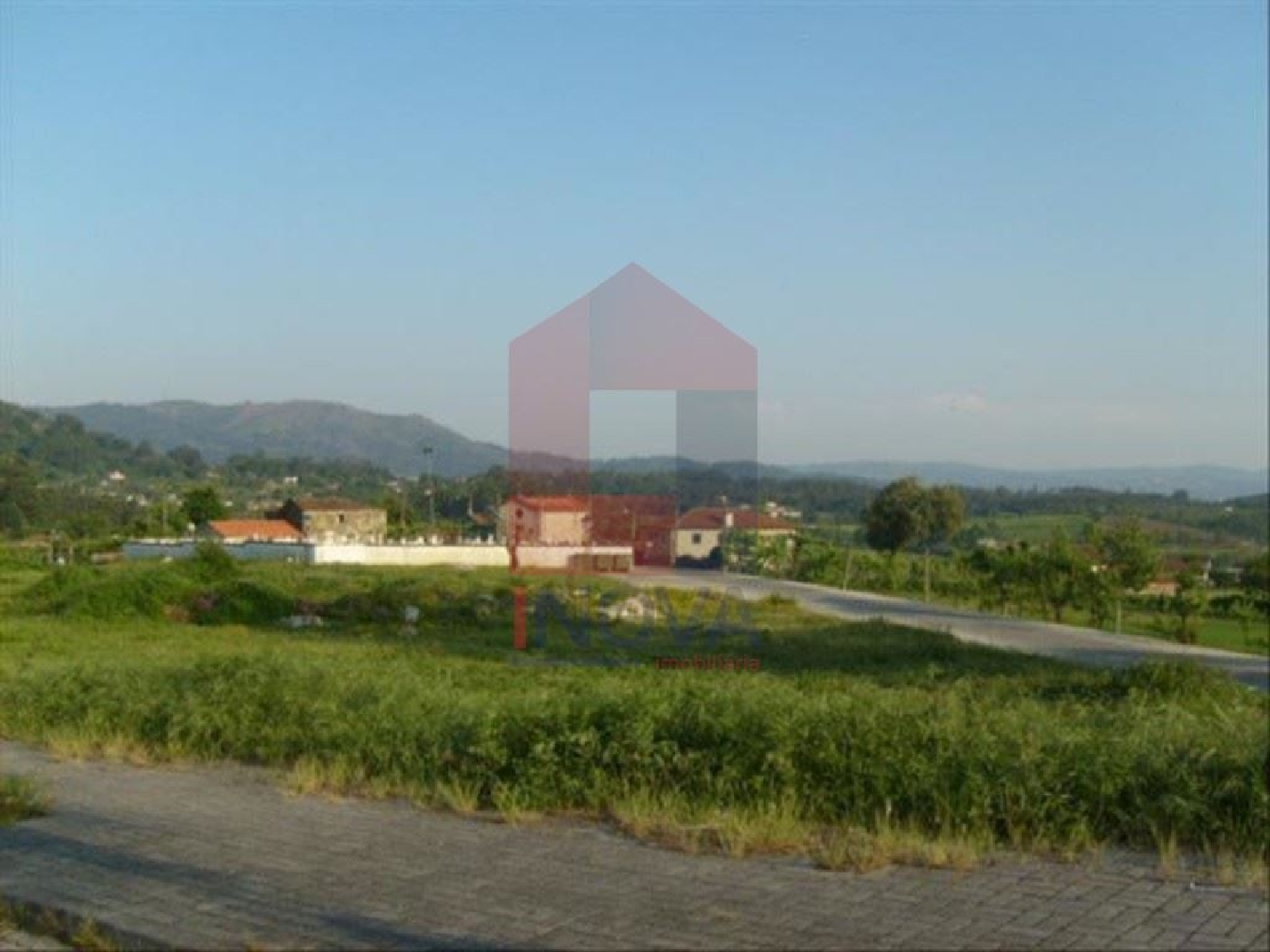 à venda terreno Sá Vila Verde 3