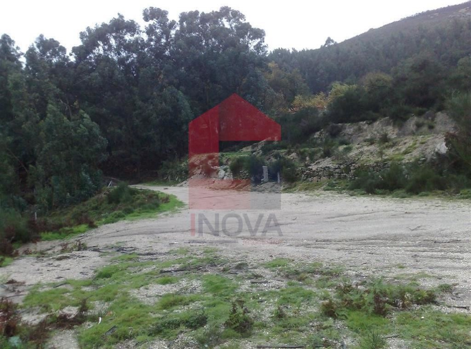 à venda terreno Sá Vila Verde 3