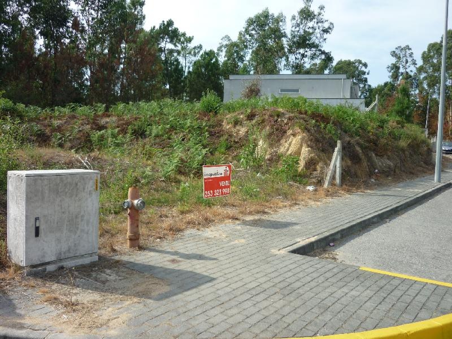  te koop terrein Sabariz Vila Verde 2