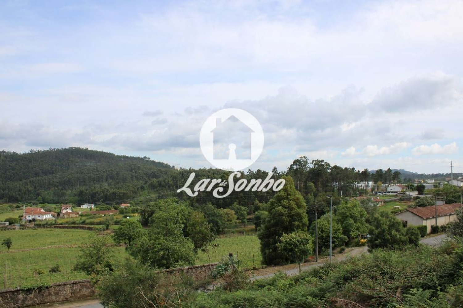 à venda terreno Silveiros Barcelos 3