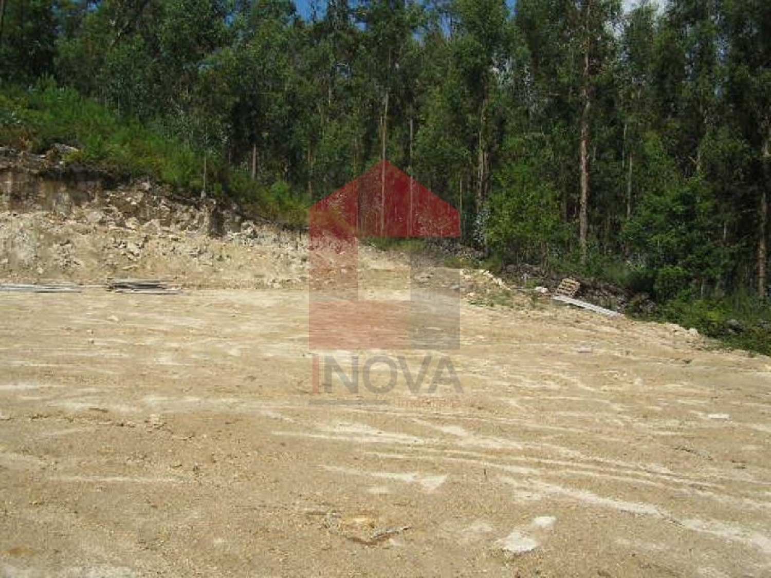 à venda terreno Veiga Vila Verde 3