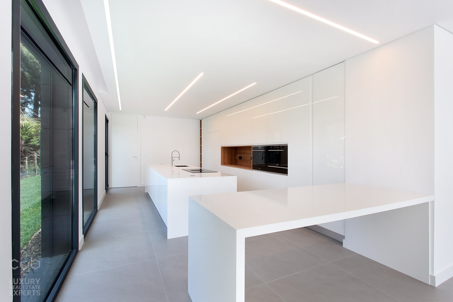  te koop villa Almada Almada 6