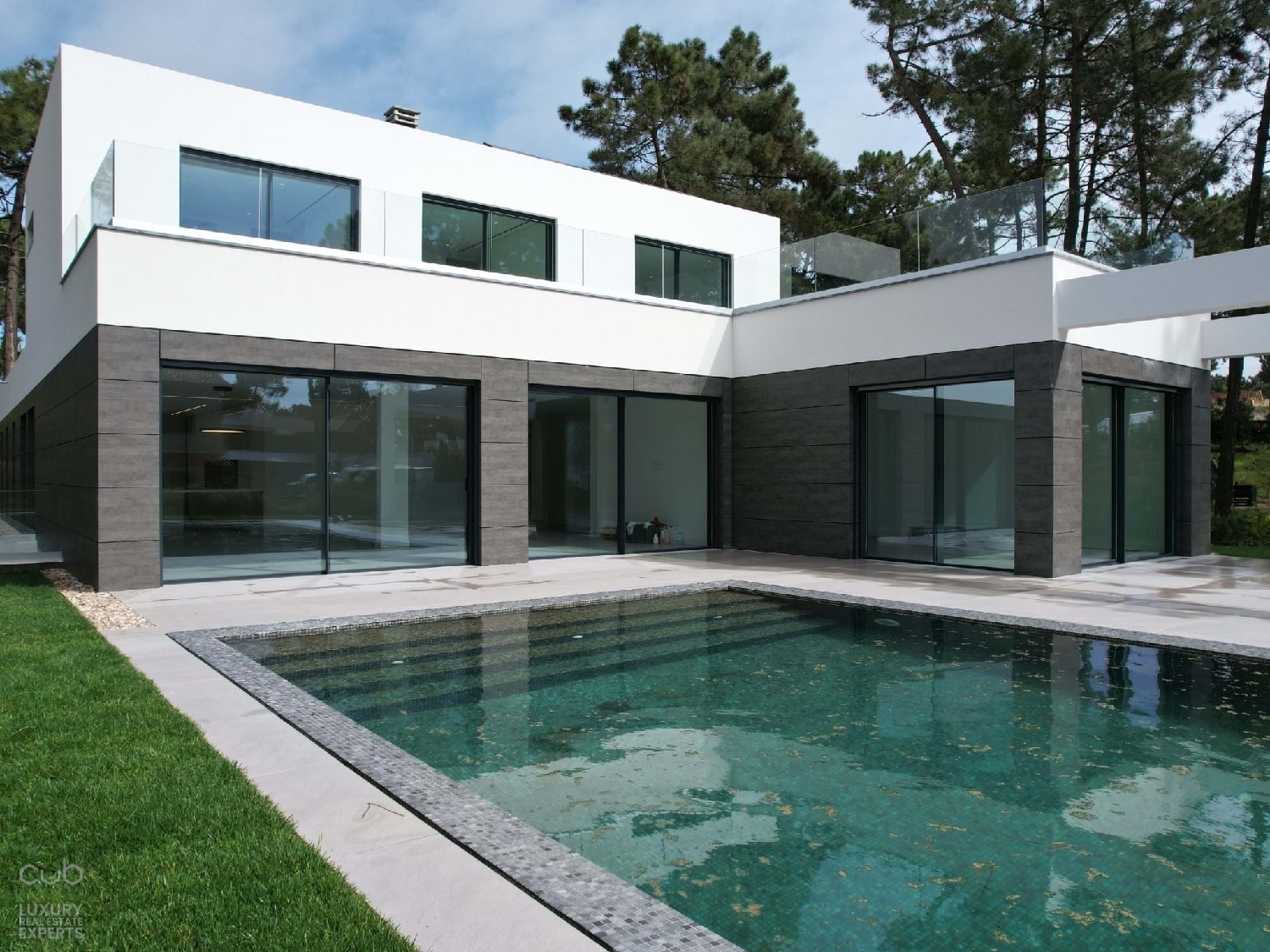  te koop villa Almada Almada 8