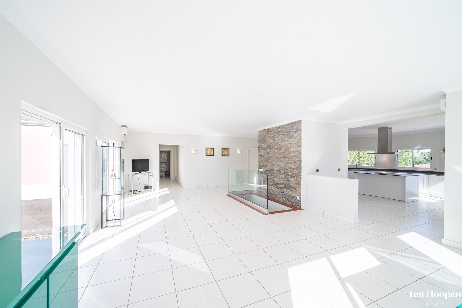  for sale villa Lagos Lagos 4